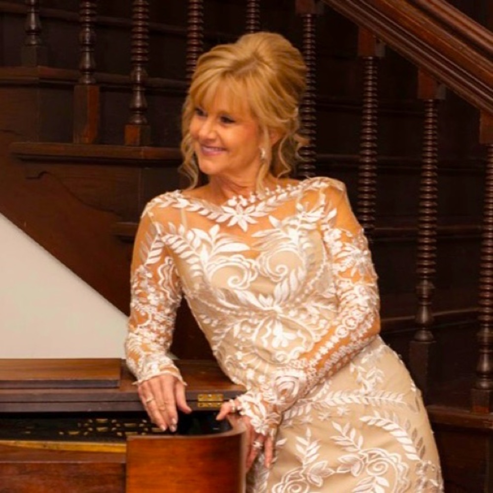 Meet your Posher, Teri